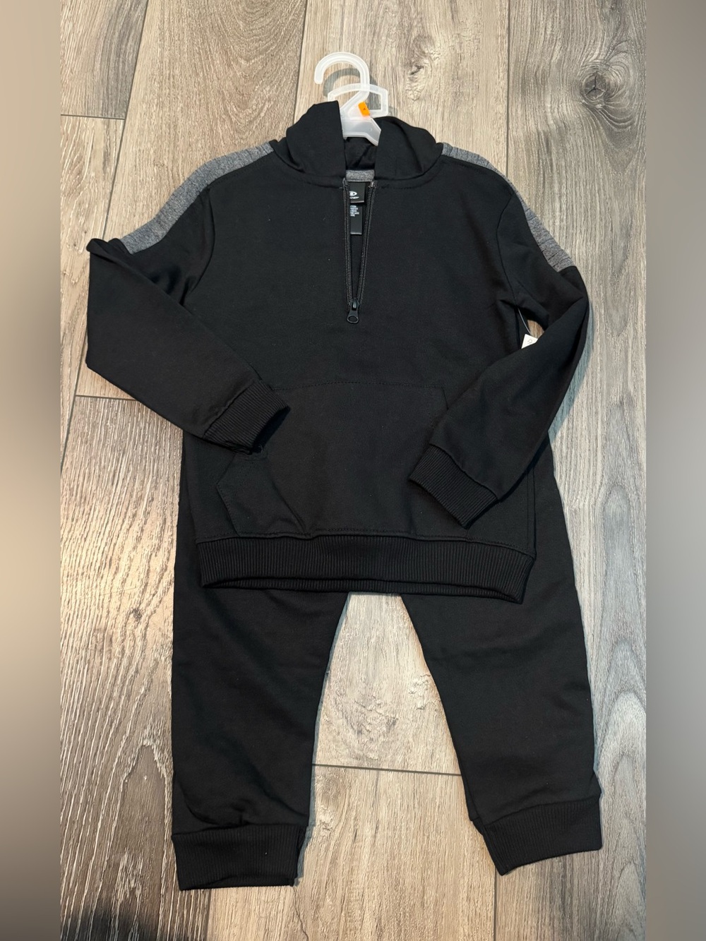NWT Pro Player Black and Gray Kids Matching Set